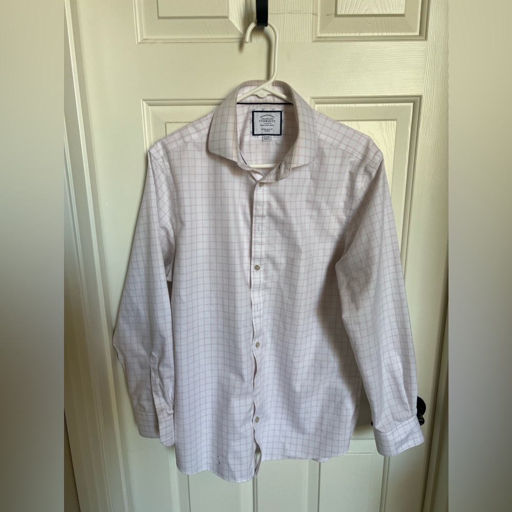Charles Tyrwhitt shirt
Extra slim fit 
16.5/34
Pink checkered 
Non iron